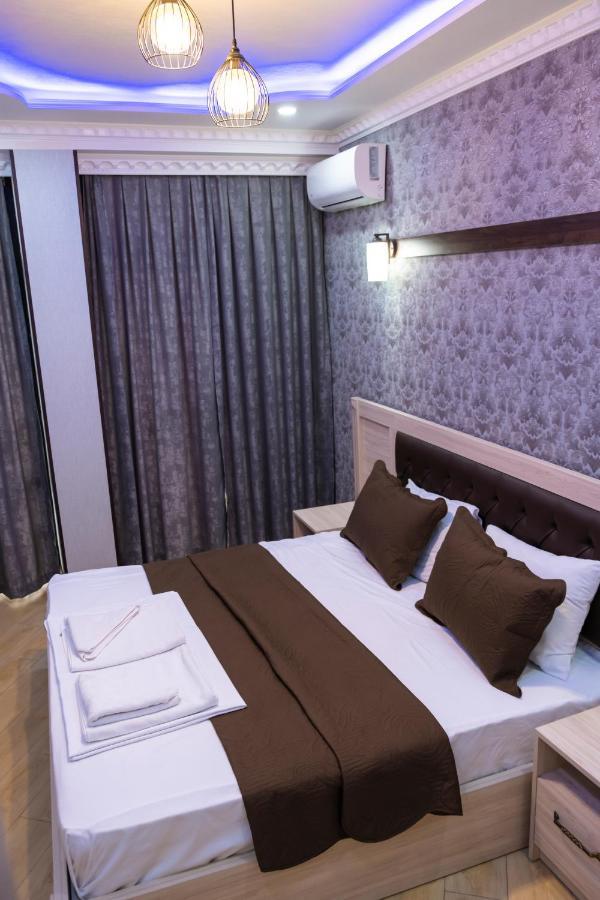 Emeg Hotel And Restaurant Batumi Exterior foto